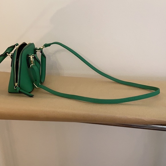 Steve Madden Cross Body Bag - Picture 9 of 10